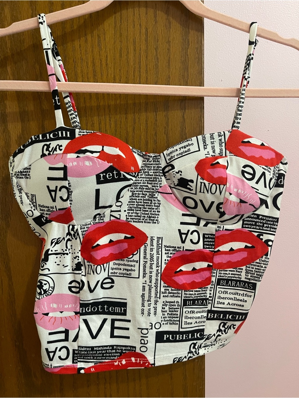 Red & Pink Lip Print crop top